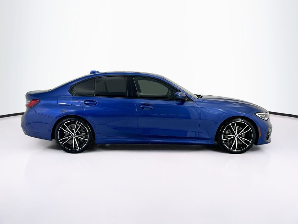 Used 2020 Blue Metallic BMW 330i image 4