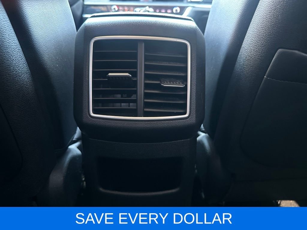 Used 2023 White Kia EX image 18