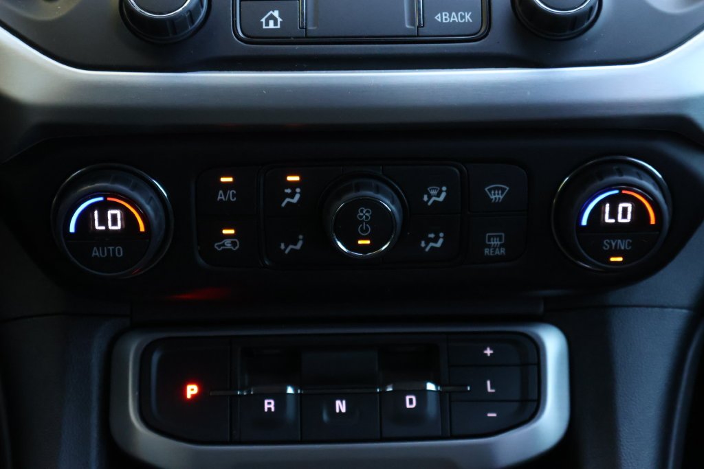 2023 GMC Acadia SLE - Photo 19