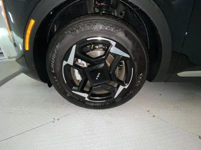 Used 2026 Black Kia EX image 10