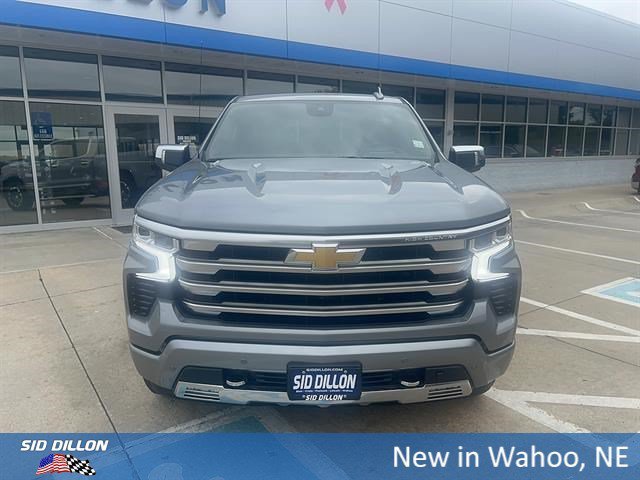 New 2026 Sterling Gray Metallic Chevrolet High Country image 9