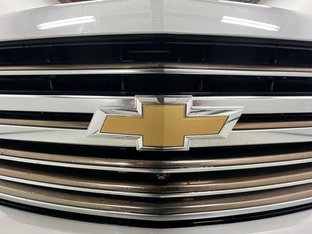 Certified Used 2021 Beige Chevrolet High Country image 32