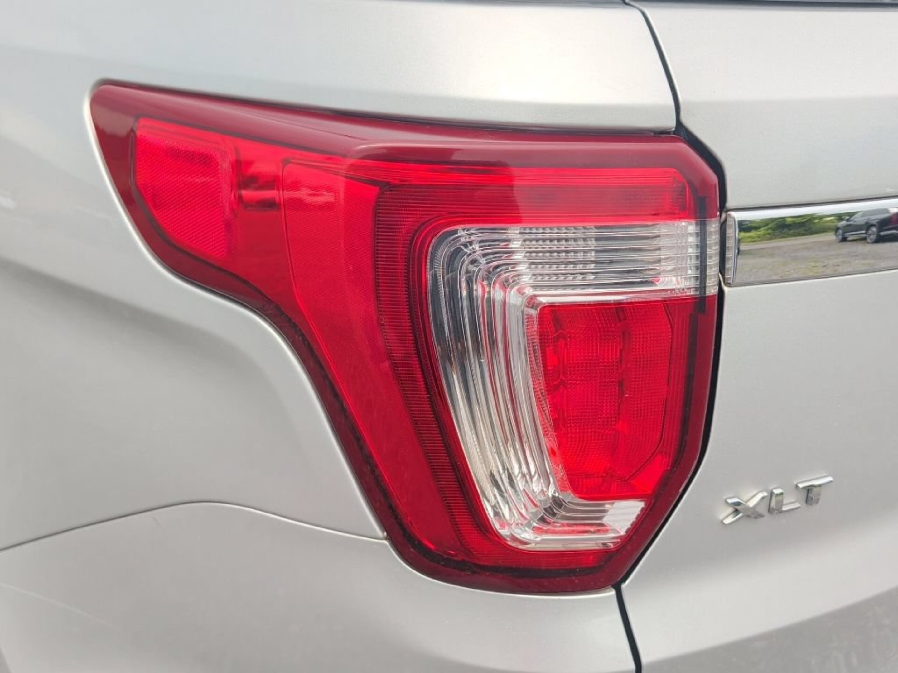 Used 2018 Ingot Silver Ford XLT image 45