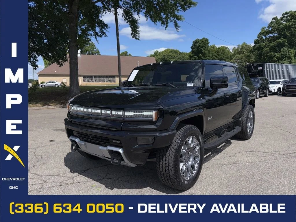 2024 GMC Hummer EV 3X SUV's photo