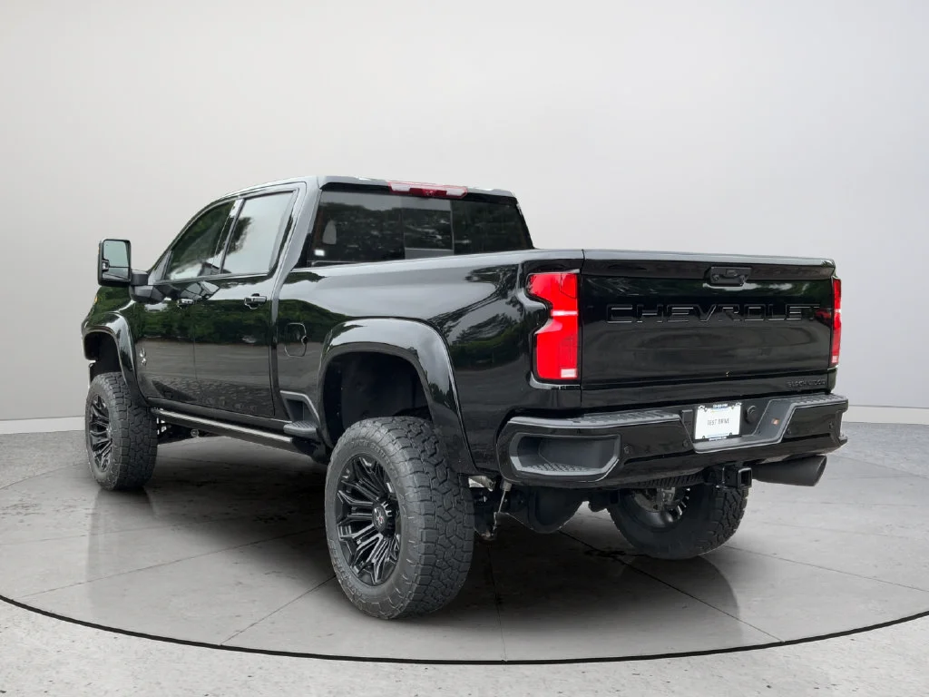 2026 Chevrolet Silverado 2500 HD LTZ - Photo 7