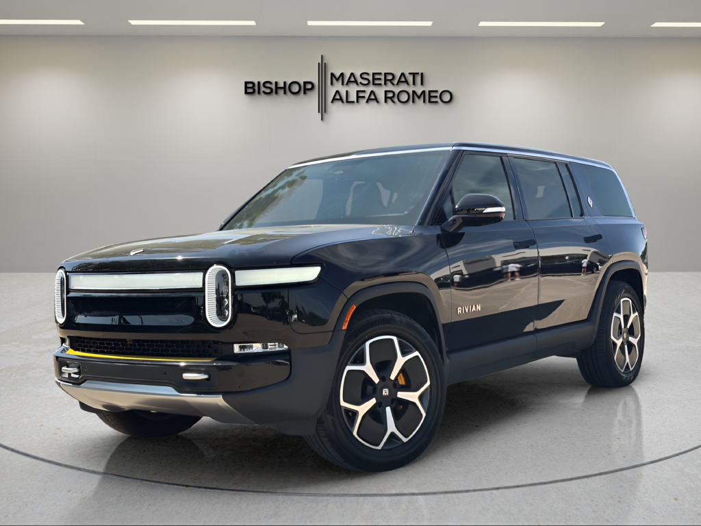 Used 2024 Rivian R1S Adventure with VIN 7PDSGABA1RN039964 for sale in Austin, TX