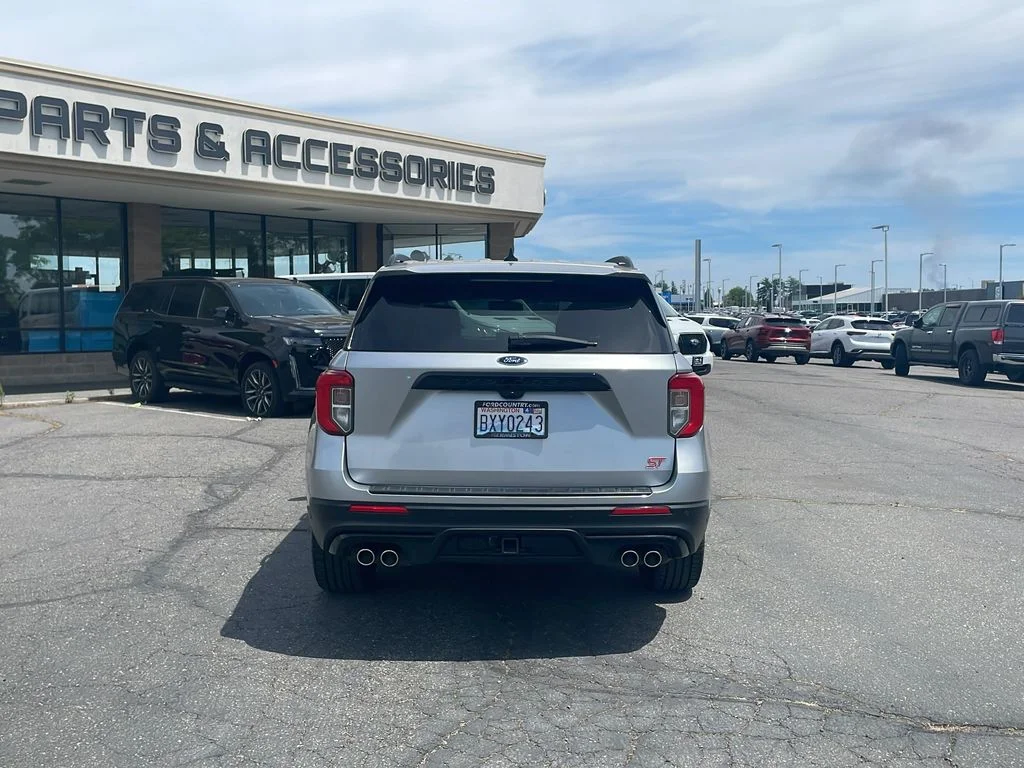 2021 Ford Explorer ST - Photo 6