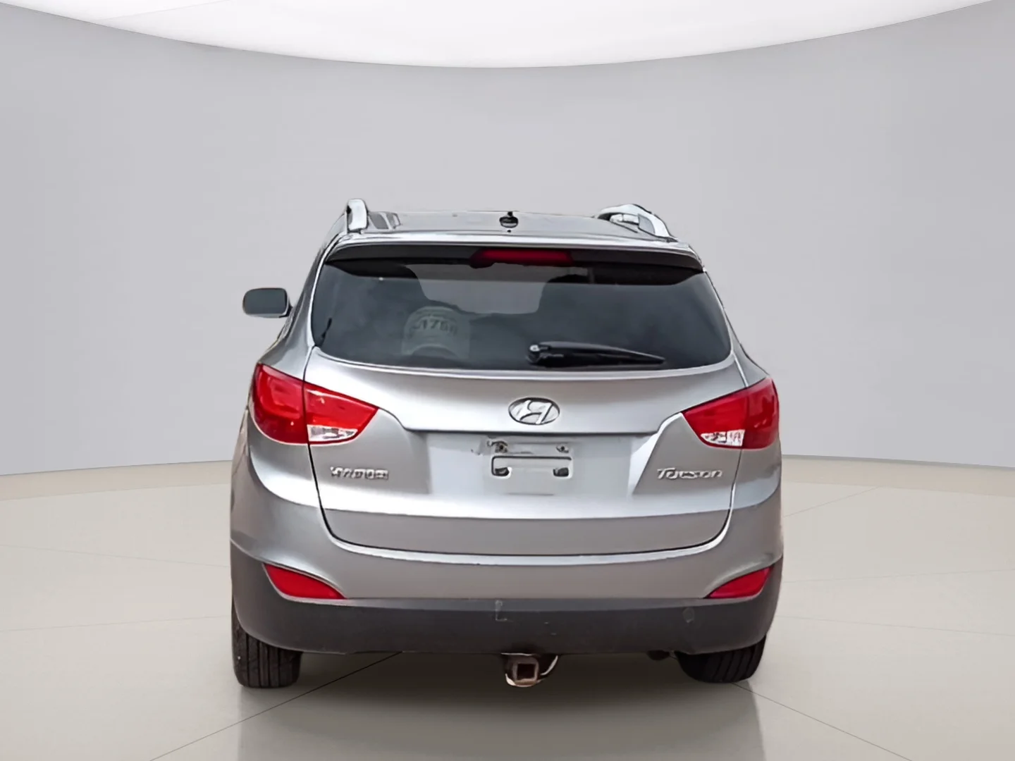 Used 2012 Silver Hyundai LIMITED image 4