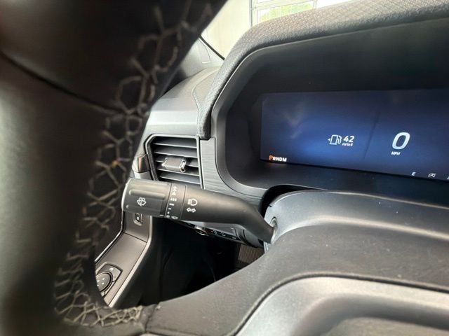 New 2026 Oxford White Ford XLT image 26
