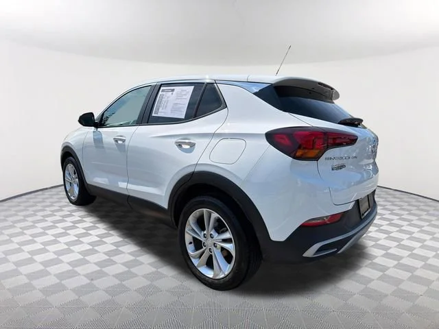 Used 2023 Summit White Buick Preferred image 7