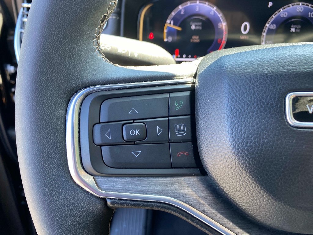 Used 2023 Black Jeep Series II image 19
