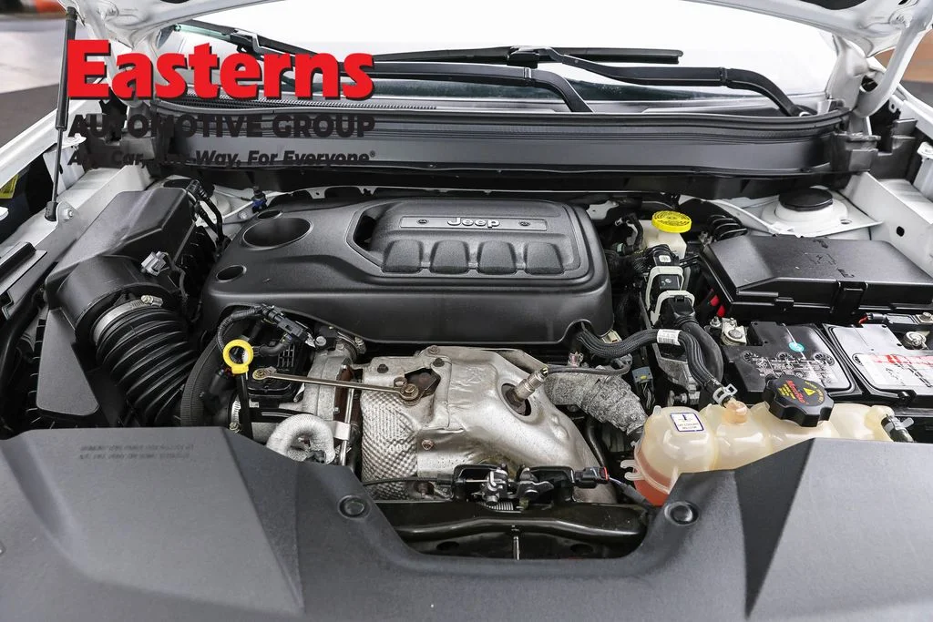 Used 2020 White Jeep Limited image 7