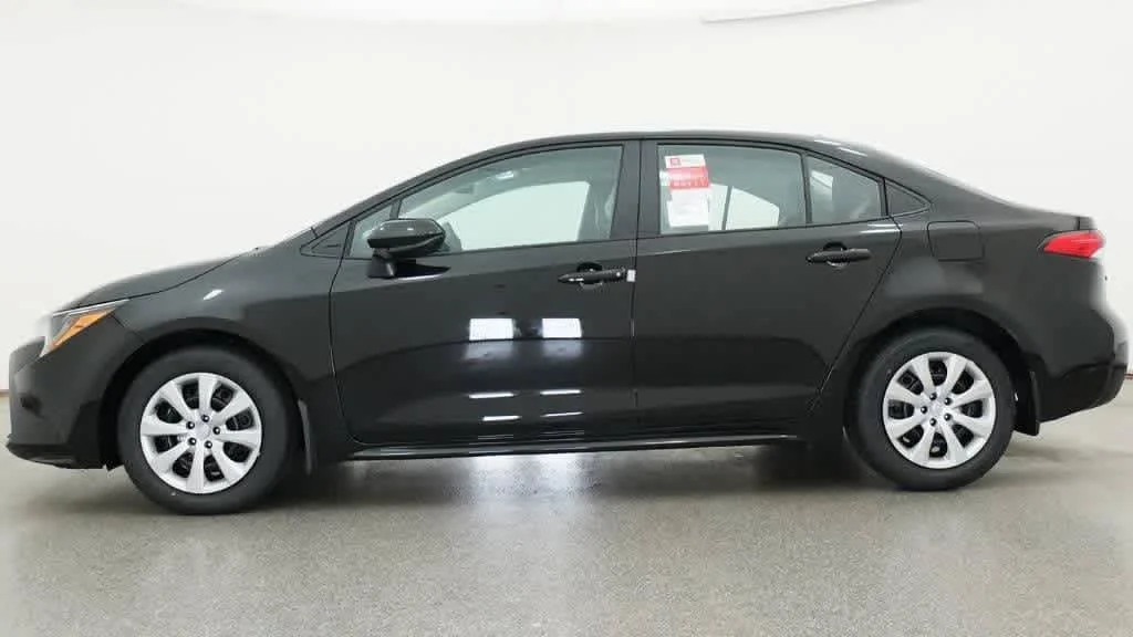 New 2026 Midnight Black Metallic Toyota LE image 19