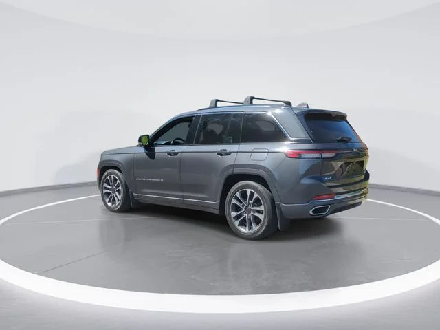 Used 2022 Gray Jeep Overland image 6