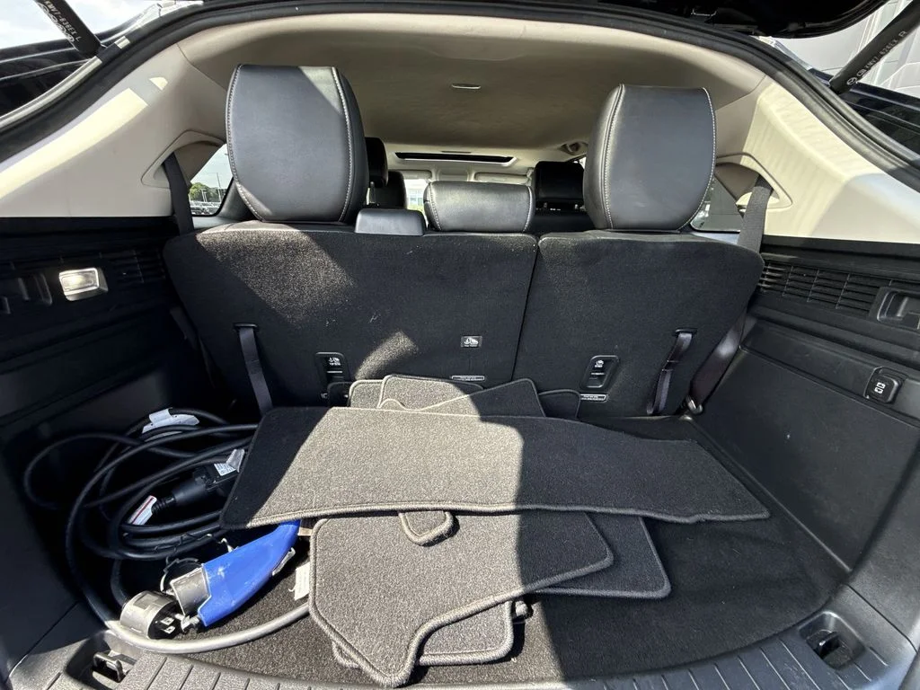 Used 2024 Black Mazda Preferred image 27