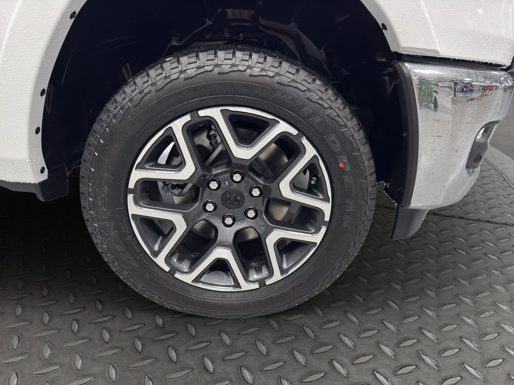 New 2026 Bright White Clear-Coat Exterior Paint RAM Laramie image 12