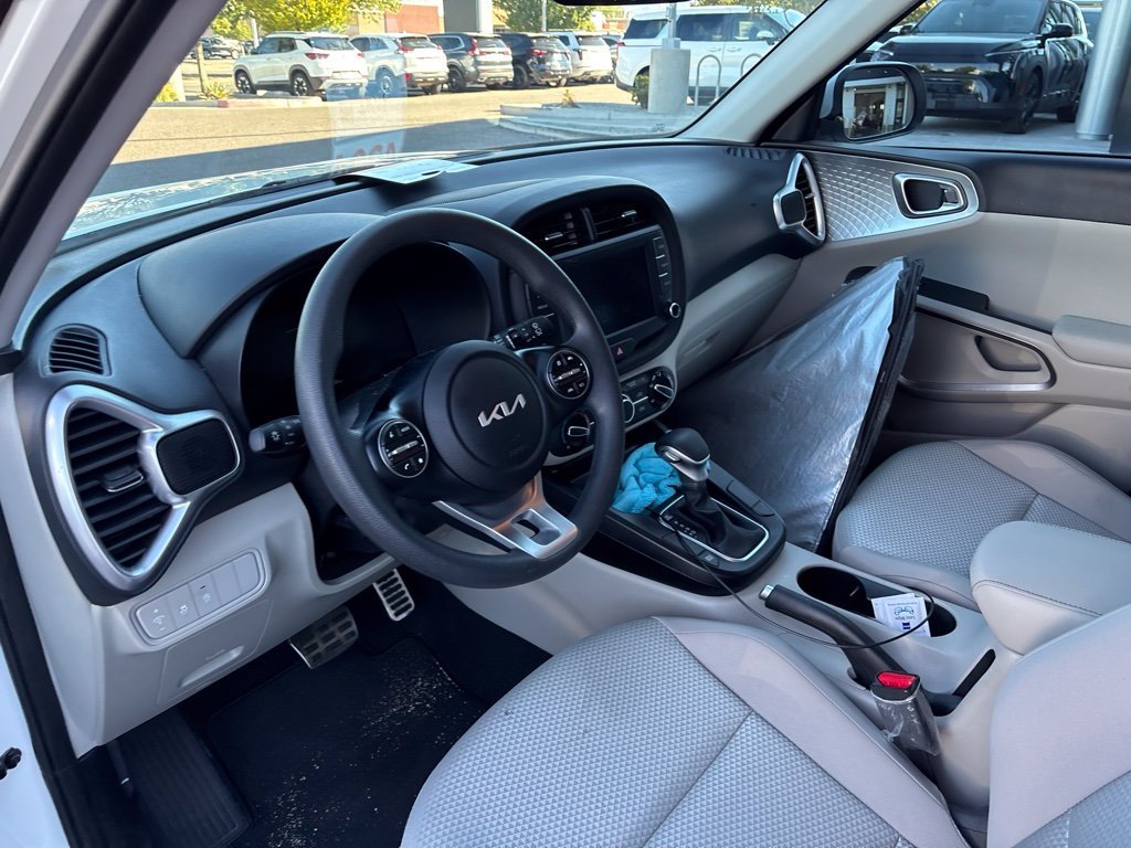 Used 2025 White Kia LX image 26