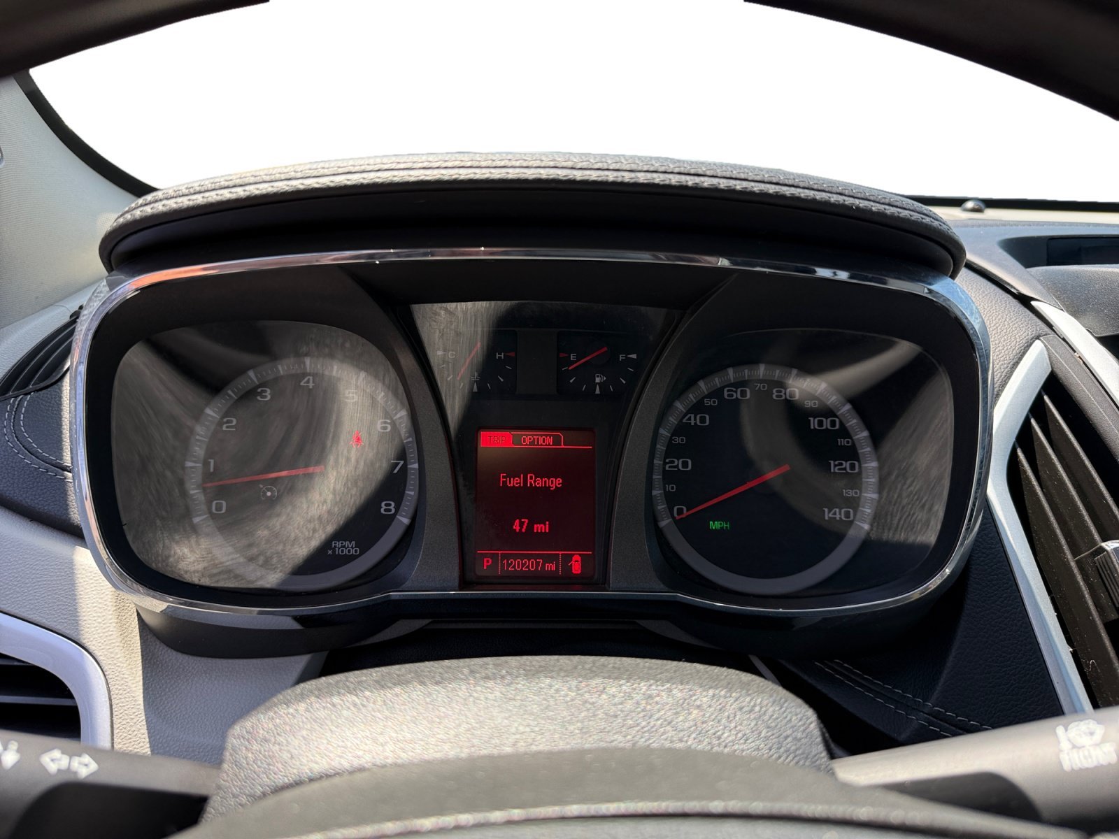 Used 2016 White Frost GMC Denali image 11