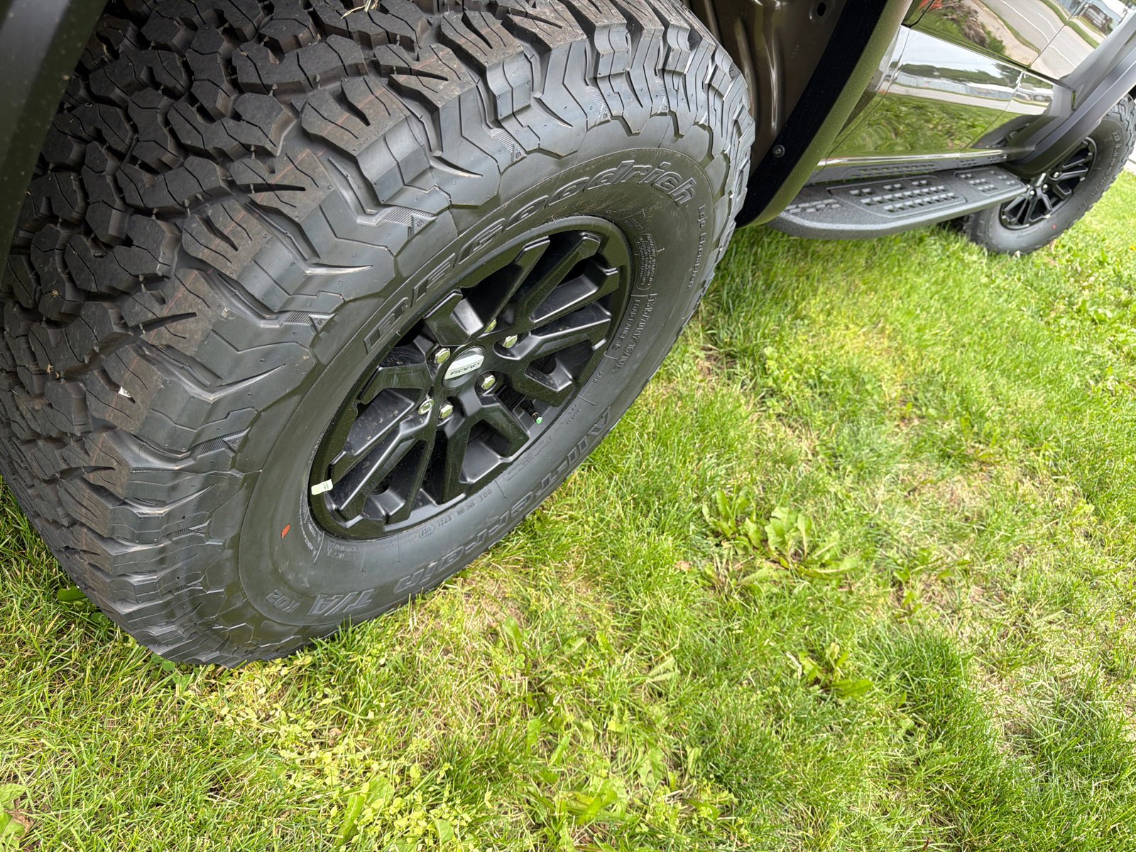 New 2026 Shelter Green Ford Raptor® image 39