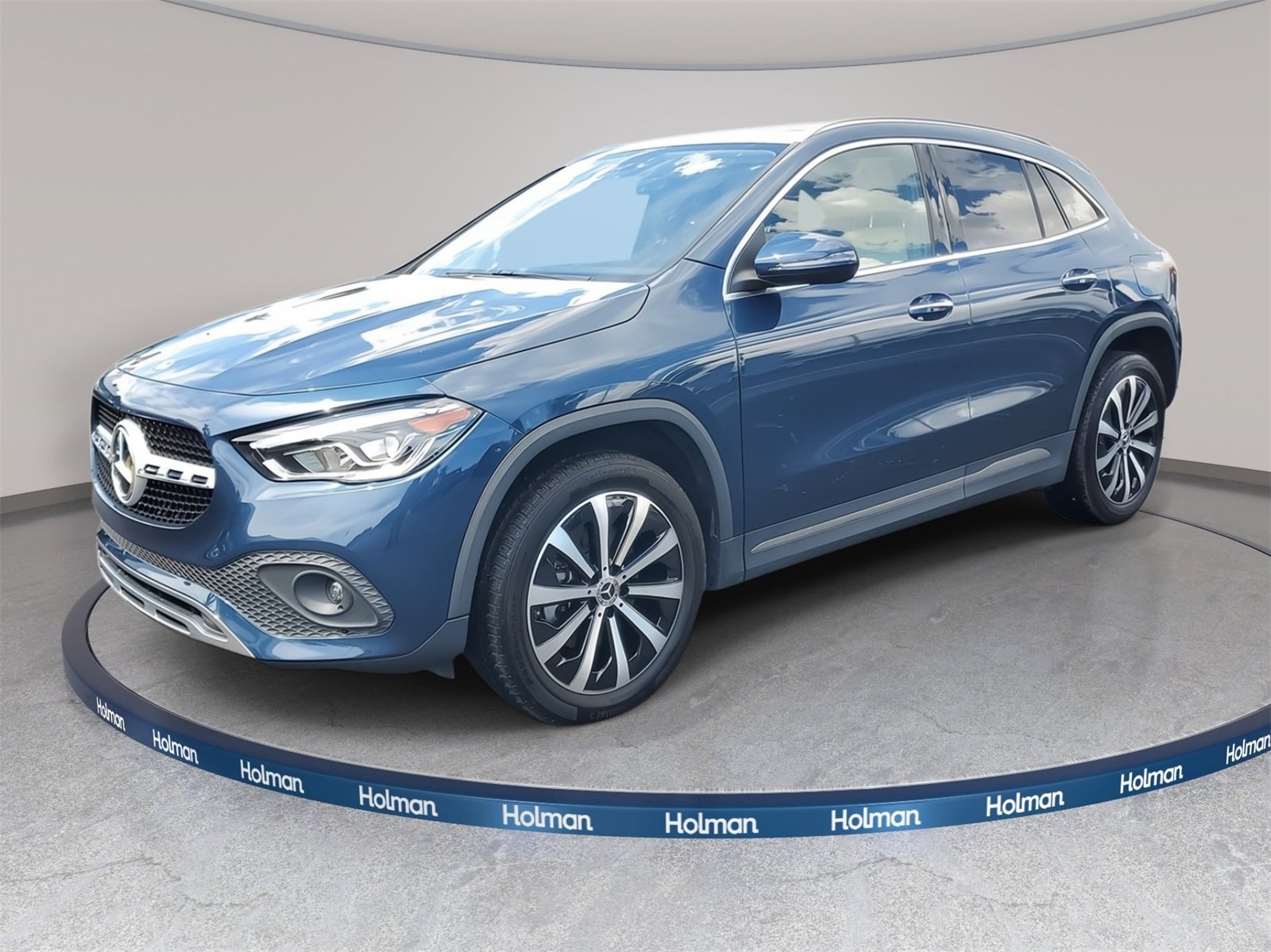 2023 Mercedes-Benz GLA Base