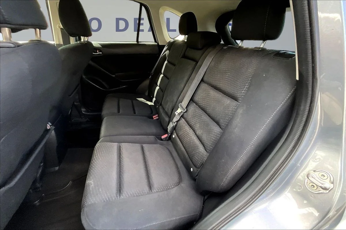 Used 2013  Mazda Touring image 21