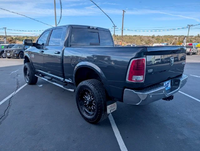 Used 2018 Gray Ram Laramie image 5