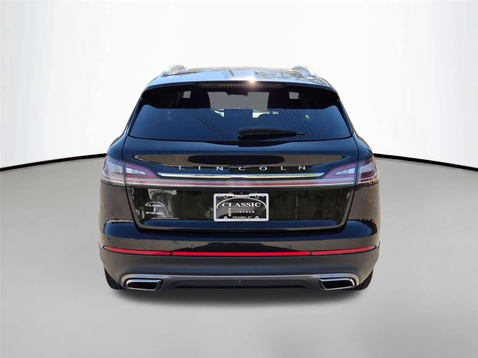 Used 2022 Infinite Black Metallic Clearcoat Lincoln Reserve image 4