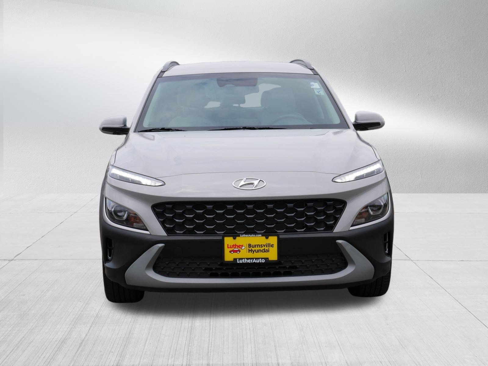 Certified Used 2023 Cyber Silver Hyundai SEL image 2