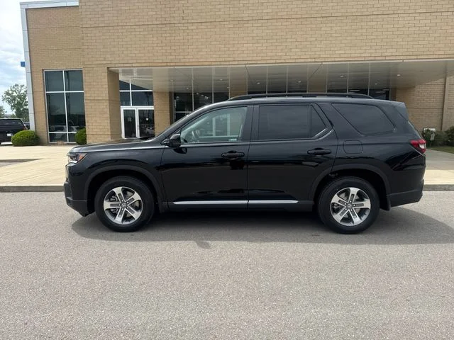 2026 Honda Pilot EX-L AWD's photo