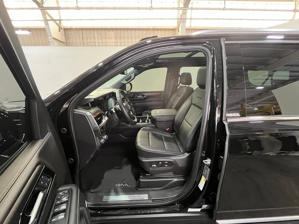 Certified Used 2026 Onyx Black GMC Denali image 19