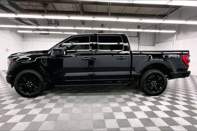 Used 2023 Agate Black Metallic Ford Lariat image 15