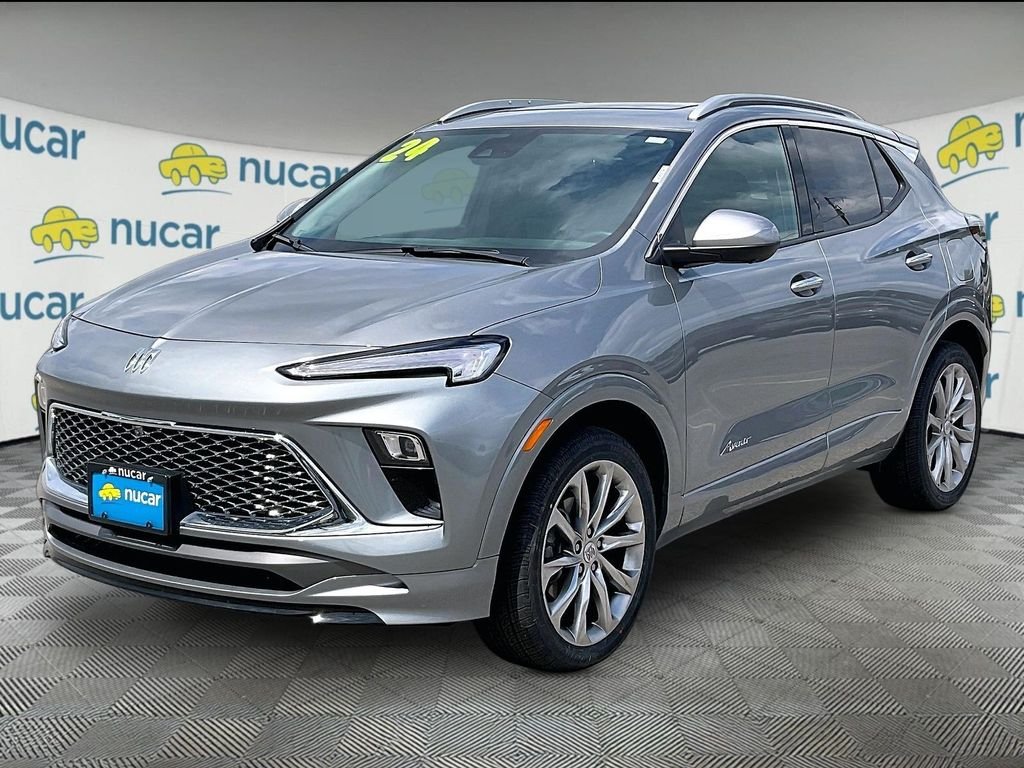 Used 2024 Silver Buick Avenir image 3