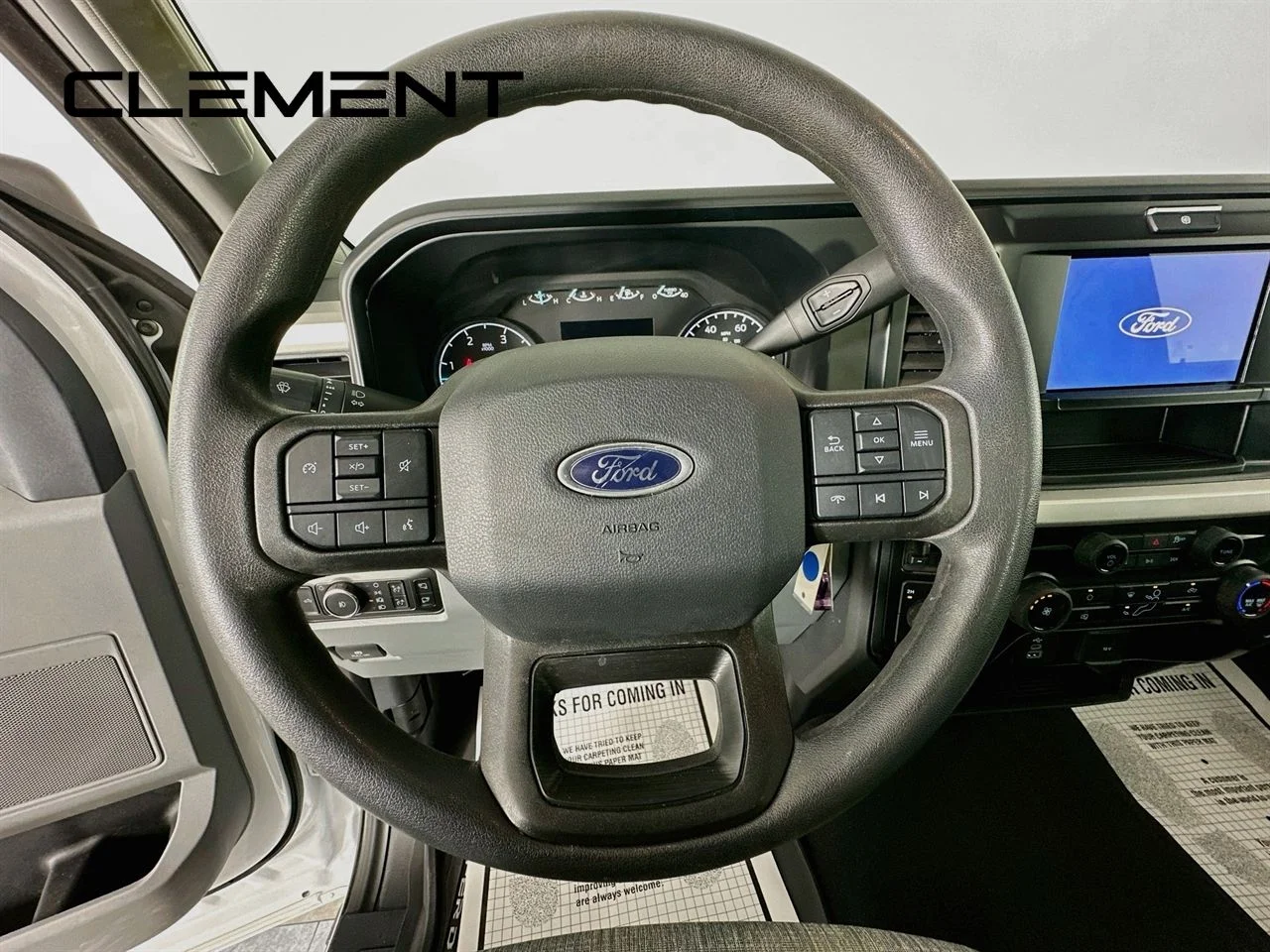 Used 2026 Oxford White Ford XLT image 15
