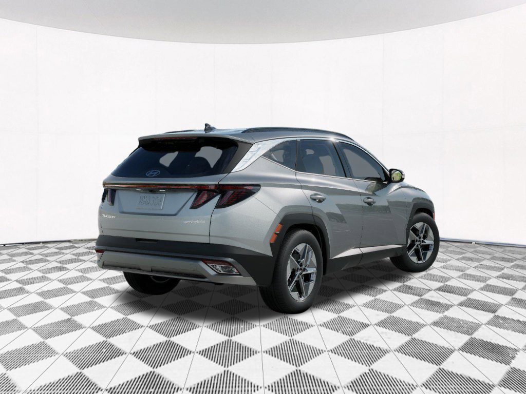 New 2026 Silver Hyundai SEL Convenience image 5