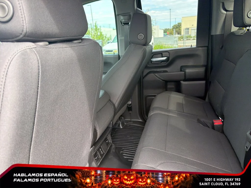 New 2026 Summit White GMC Pro image 25