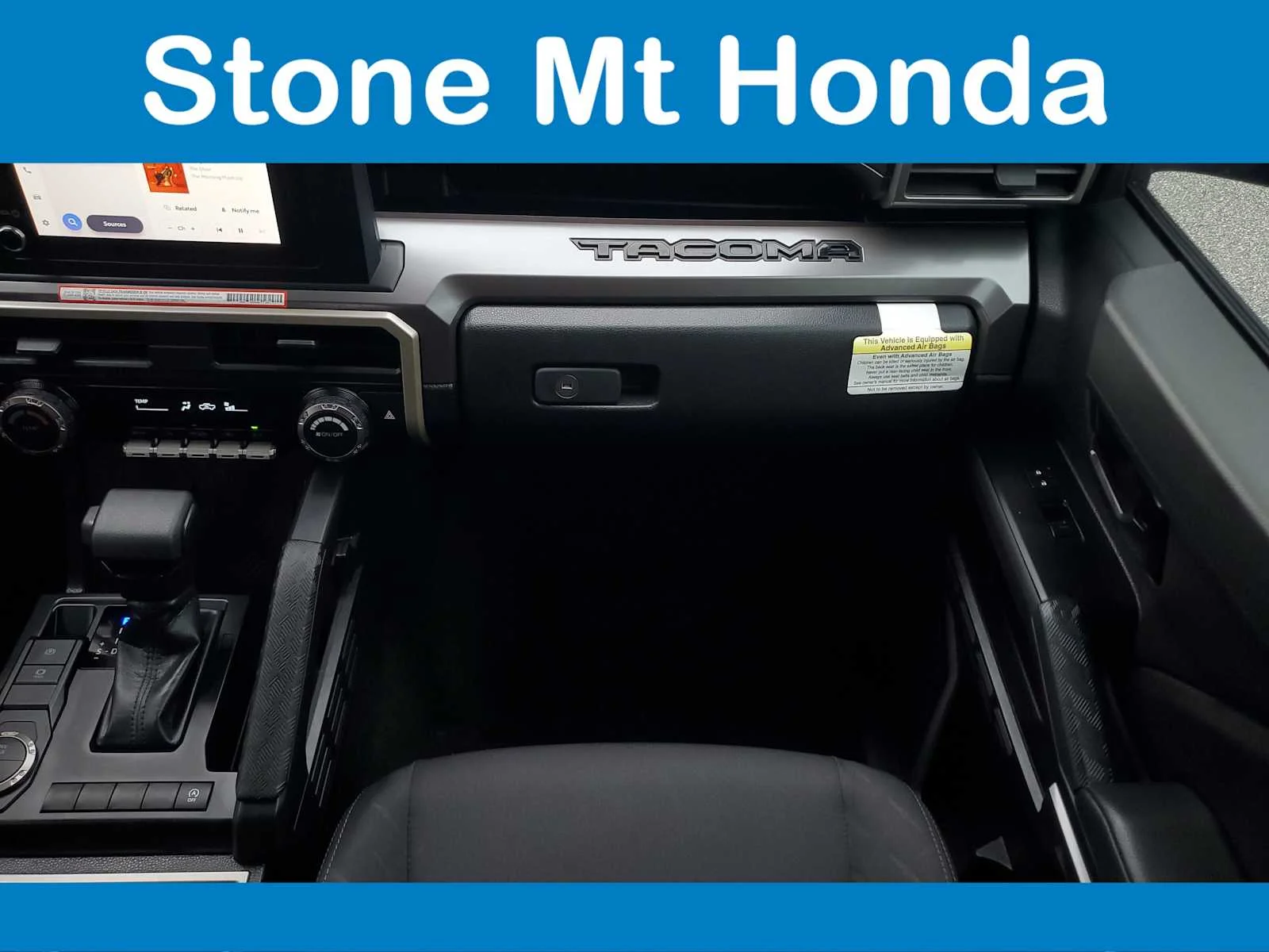 Used 2025 Underground Toyota SR5 image 16