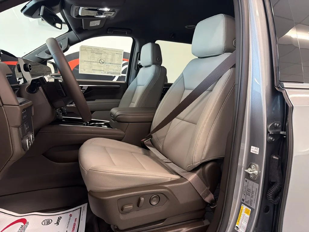 New 2027 Sterling Gray Metallic Chevrolet LT image 15