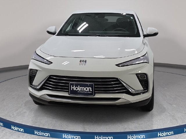 Used 2026 White Buick Preferred image 3