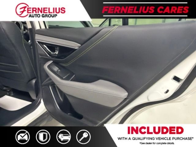 Used 2025 White Subaru Onyx Edition image 18