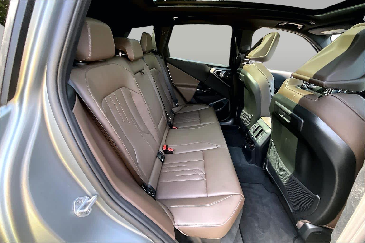 Used 2026 Frozen Pure Grey Metallic BMW M50 xDrive image 19