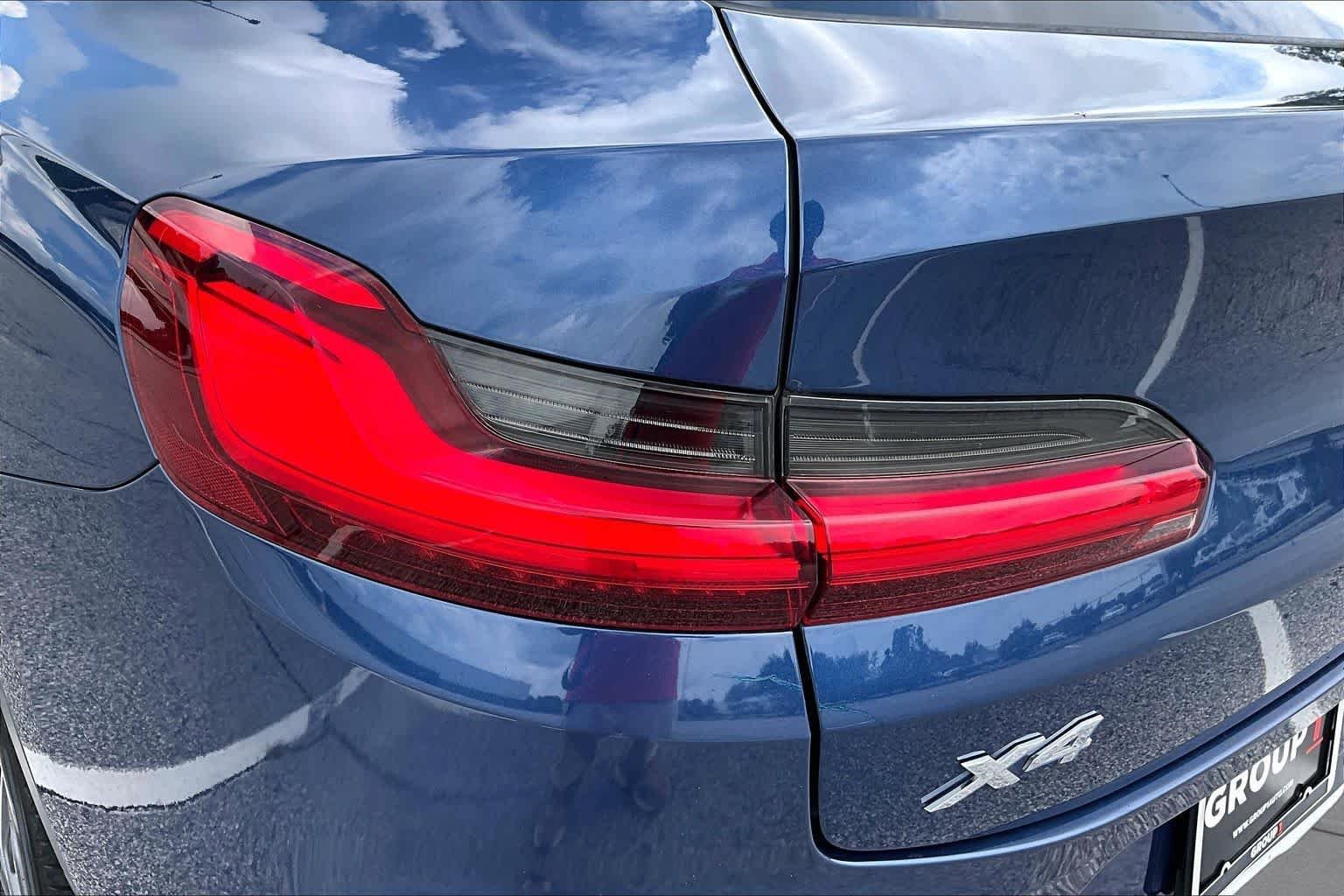 Used 2020 Phytonic Blue Metallic BMW xDrive30i image 29