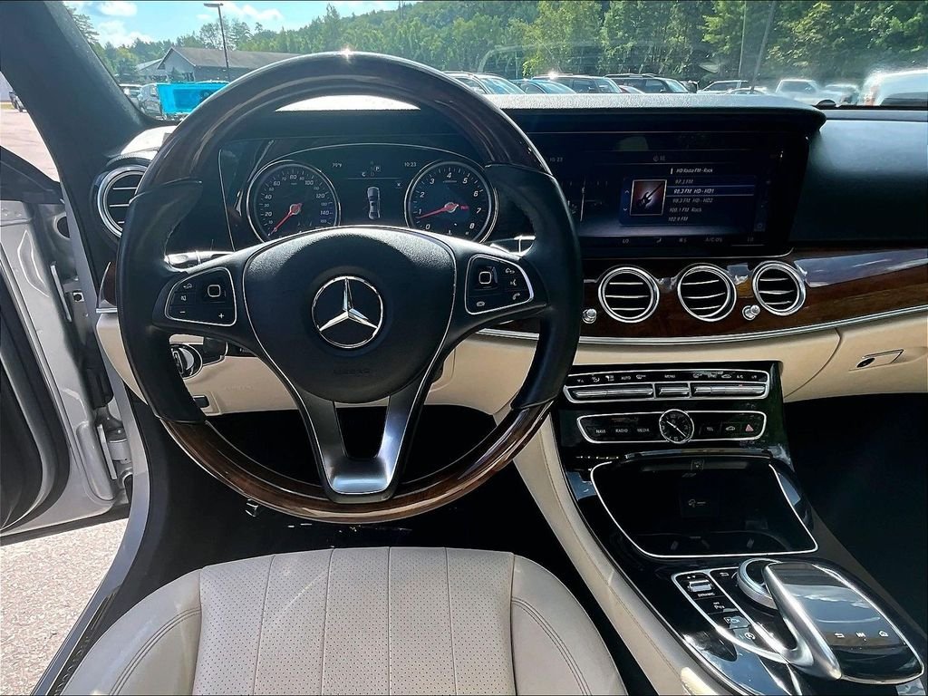 Used 2018 Silver Mercedes-Benz E 300 image 17