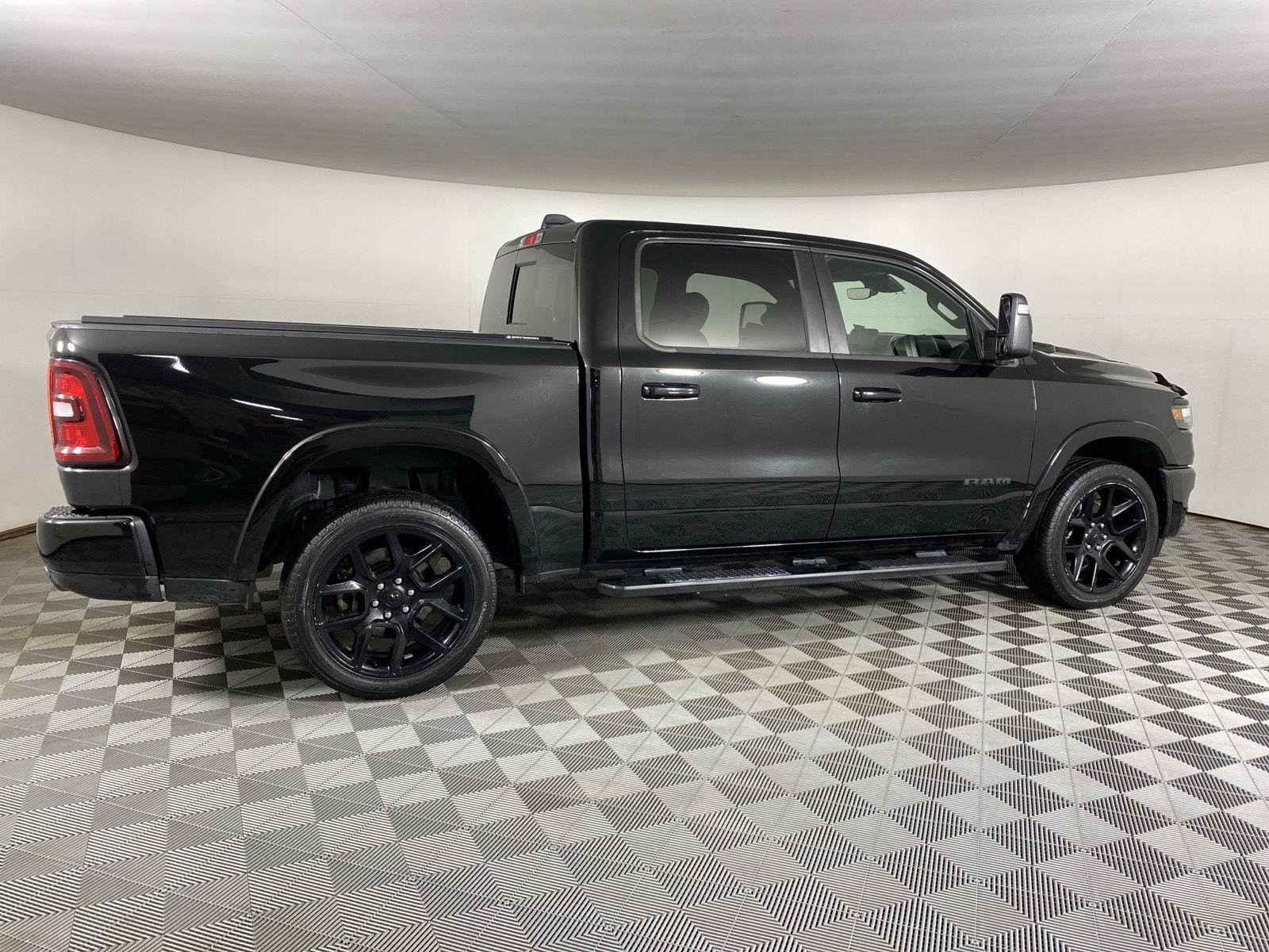 Used 2025 Diamond Black Crystal Pearlcoat Ram Laramie image 18