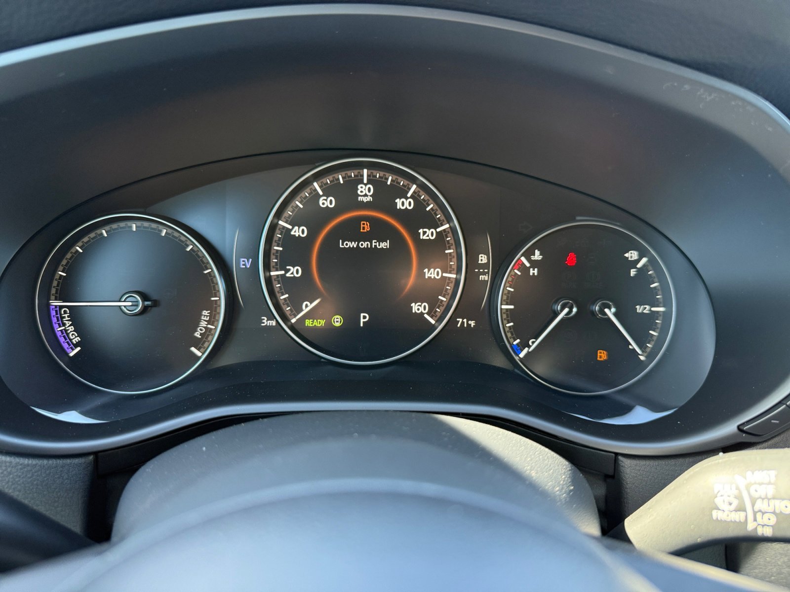 New 2026 Wind Chill Pearl Mazda Premium image 11