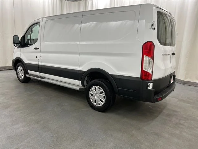 Used 2025 White Ford Base image 2