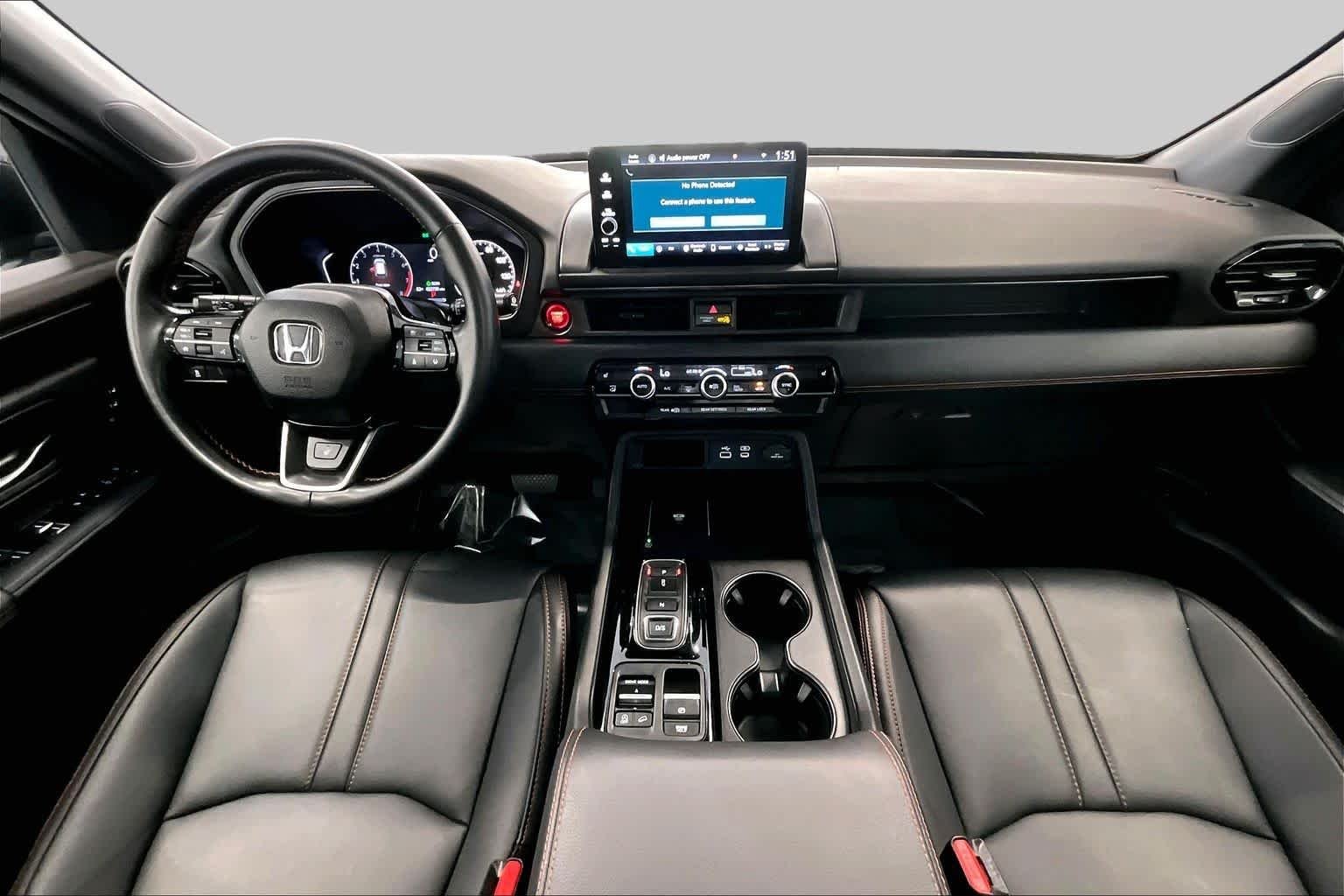 Used 2025 Crystal Black Pearl Honda TrailSport image 16