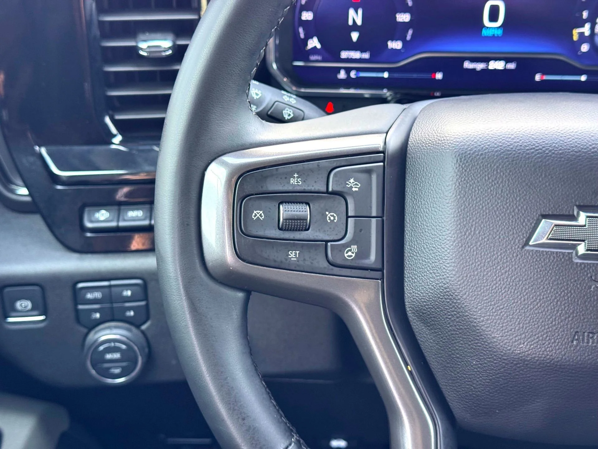Used 2025 Slate Gray Metallic Chevrolet ZR2 Bison Edition image 28