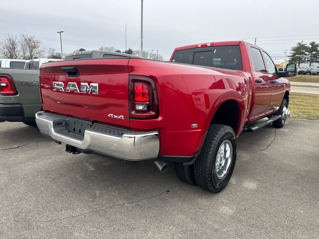 New 2026 Molten Red Pearl-Coat Exterior Paint RAM Tradesman image 11