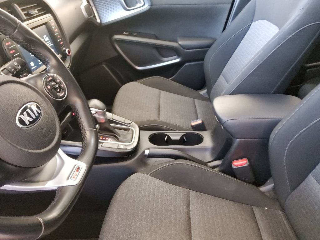 Used 2020 Gray Kia GT-Line image 23
