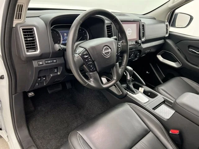 Used 2024 White Nissan SL image 7